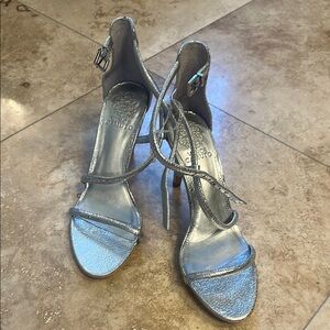 NWT Vince Camuto Silver Strappy Heels sz 8-1/2